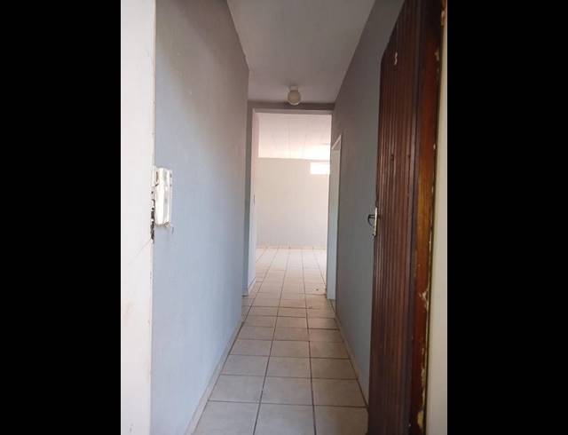 2 BEDROOM PROPERTY TO RENT IN GERMISTON SOUTH